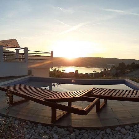 Vis - Luxury Holiday Villa With Swimming Pool Ngoại thất bức ảnh