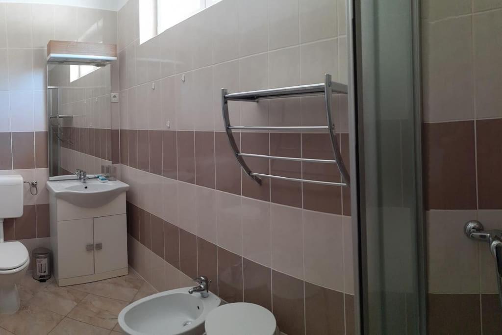 Vis - Luxury Holiday Villa With Swimming Pool Ngoại thất bức ảnh